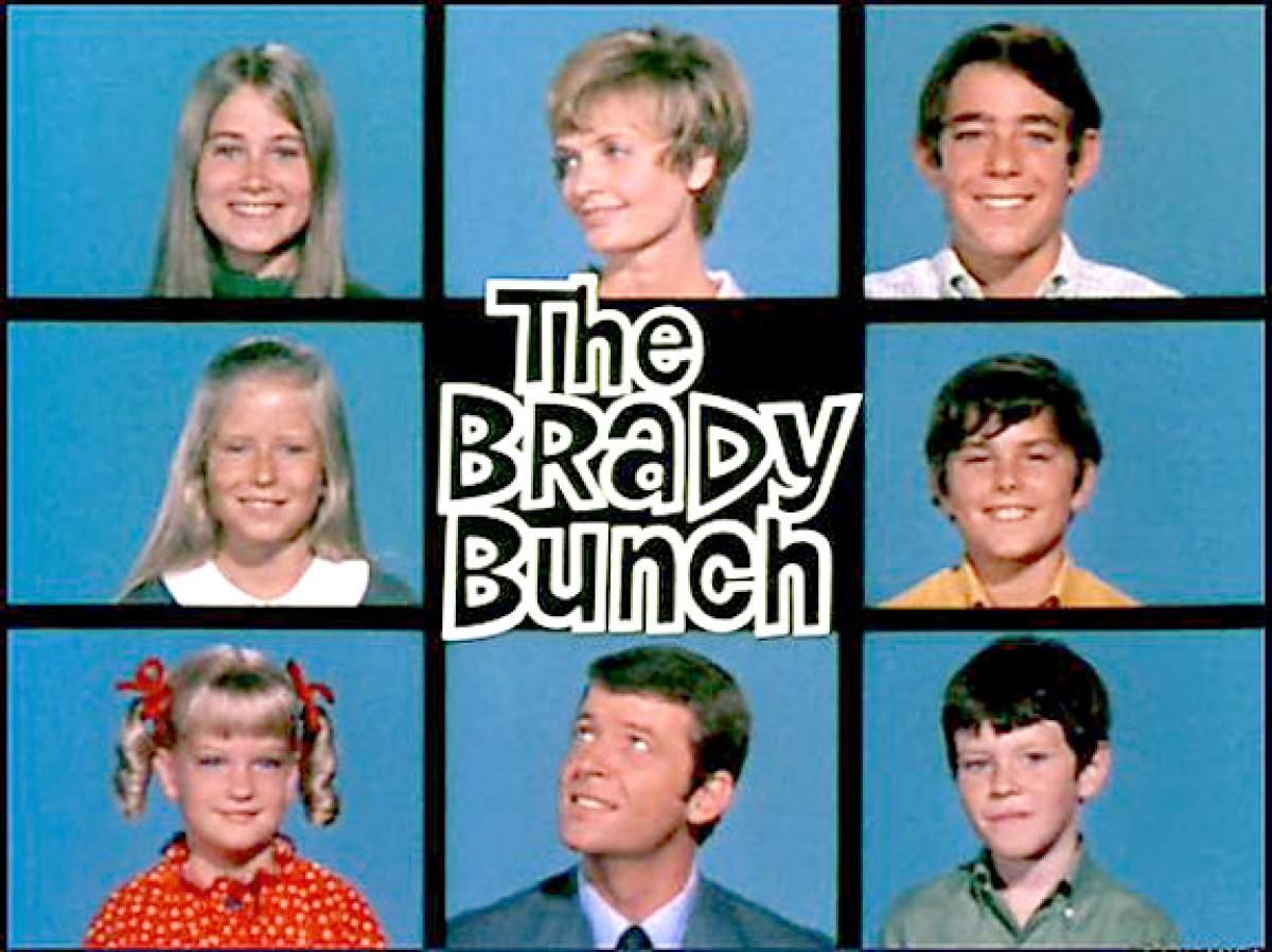 O Brady Bunch já teve que cortar uma criança por episódio para economizar dinheiro?