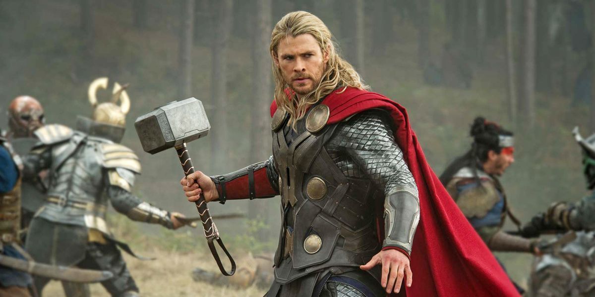 Thor: Bagaimana Tinggi Chris Hemsworth (& 9 Perkara Lain yang Anda Tidak Tahu Mengenai Dia)