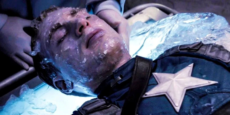   קפטן אמריקה נמצא בקרח בסוף הסרט הראשון של הנוקמים