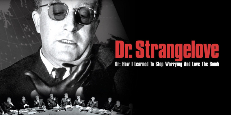   Presidente Merkin supervisiona a Sala de Guerra em Dr. Strangelove