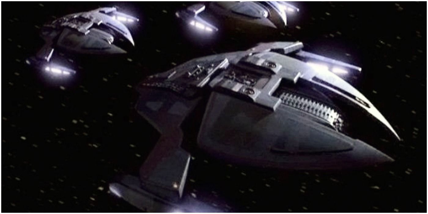Star Trek: 10 การออกแบบยานอวกาศเอเลี่ยนที่ดีที่สุด