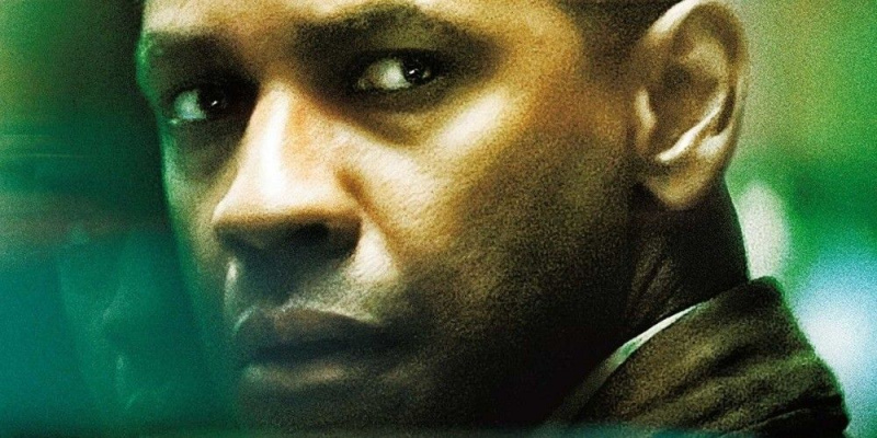 DEJA VU Denzel Washington Detailní záběr