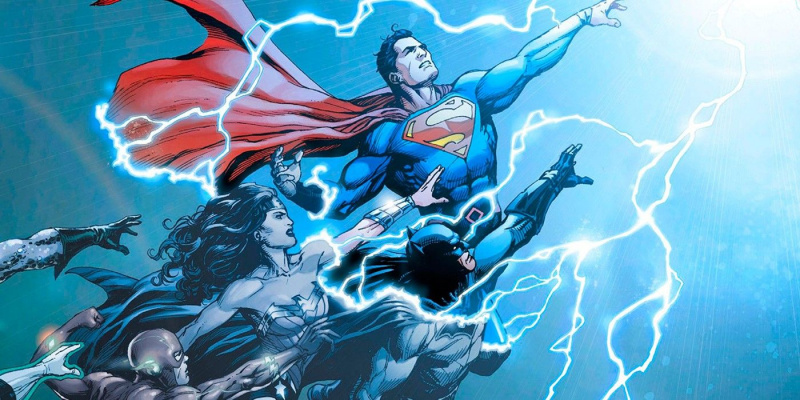   Супермен, Вондер Воман, Бетман и Фласх посежу за доктором Менхетном's hand