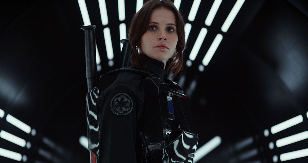 REVIEW: Charismatic Rogue One Cast Smooths Out A Rough Star Wars Story