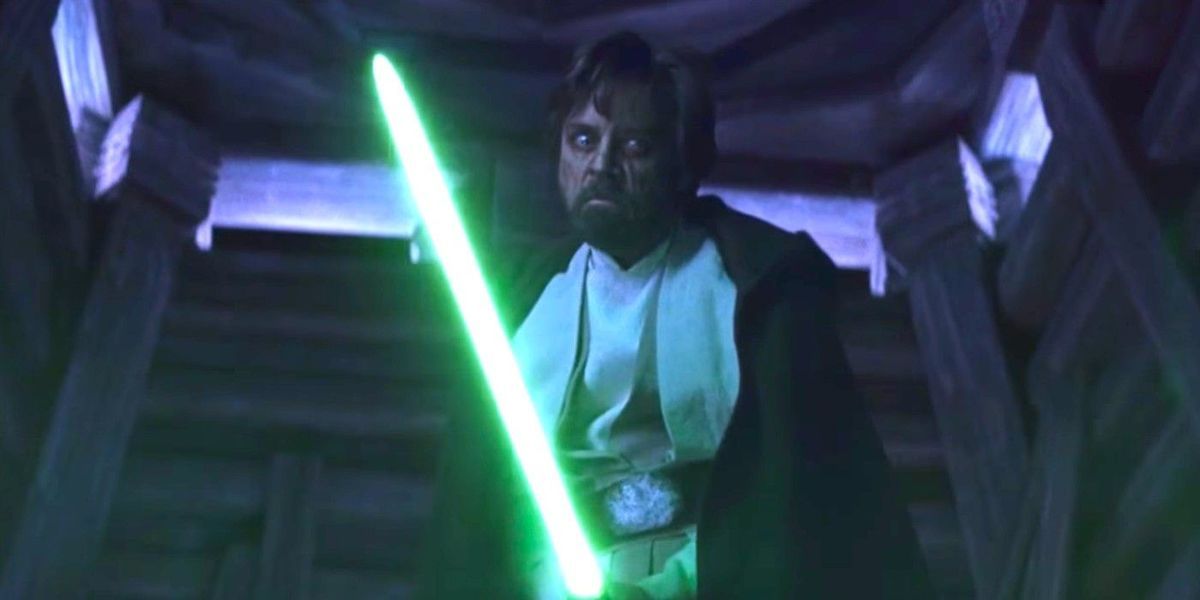 Star Wars: The Mystery of Luke Skywalker's Green Lightsaber