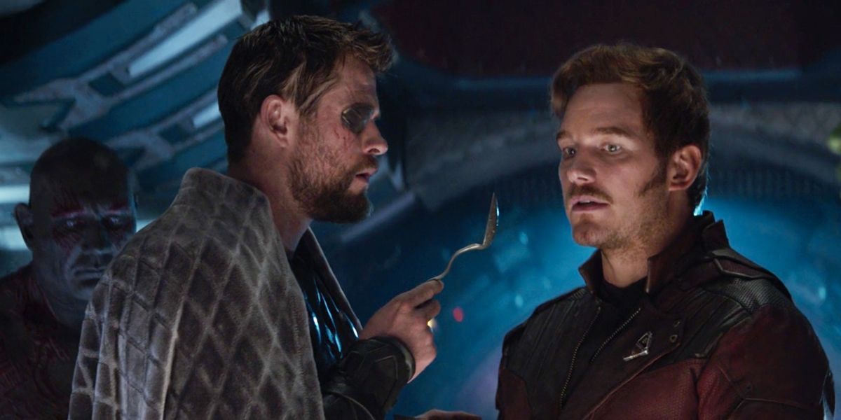 Avengers: Endgame - Captain America Memegang Mjolnir Mungkin Mendapat Toll yang SERIUS
