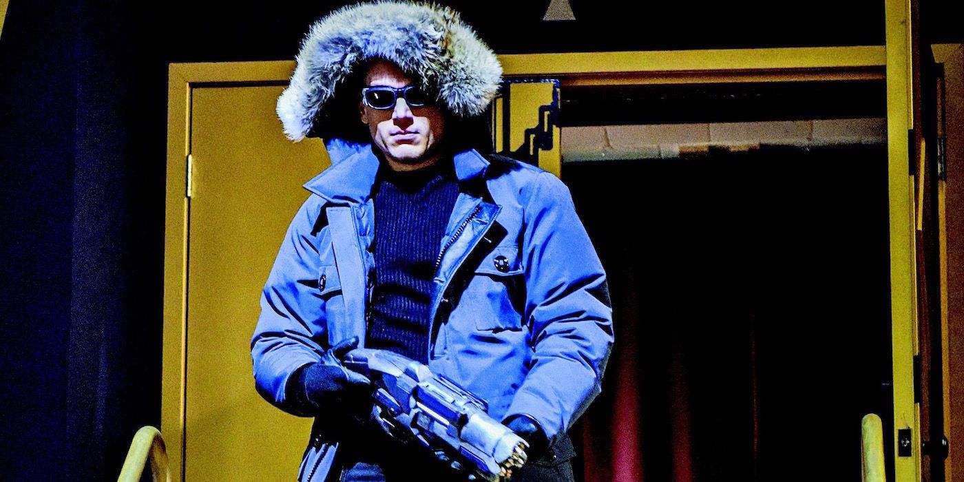 Legends of Tomorrow’s Heatwave Teases Dynamic with Citizen Cold