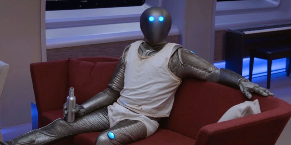 Az Orville: Aki Isaacot játssza Seth MacFarlane sci-fi komédiájában