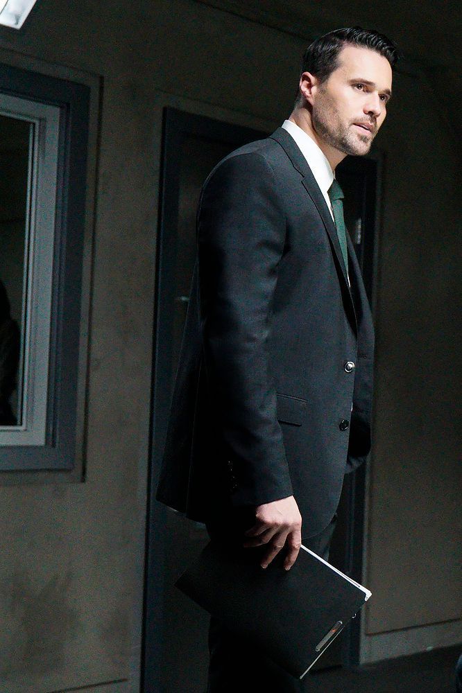 SE: Agenter for SHIELDs Grant Ward vender tilbage i nye sæson 4-fotos