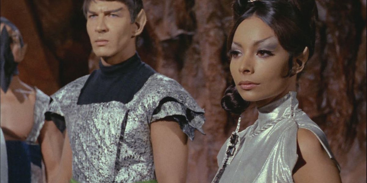 Vulcan Anatomy: 8 Weird Ways Star Trek's Most Logical Beings Different from Humans