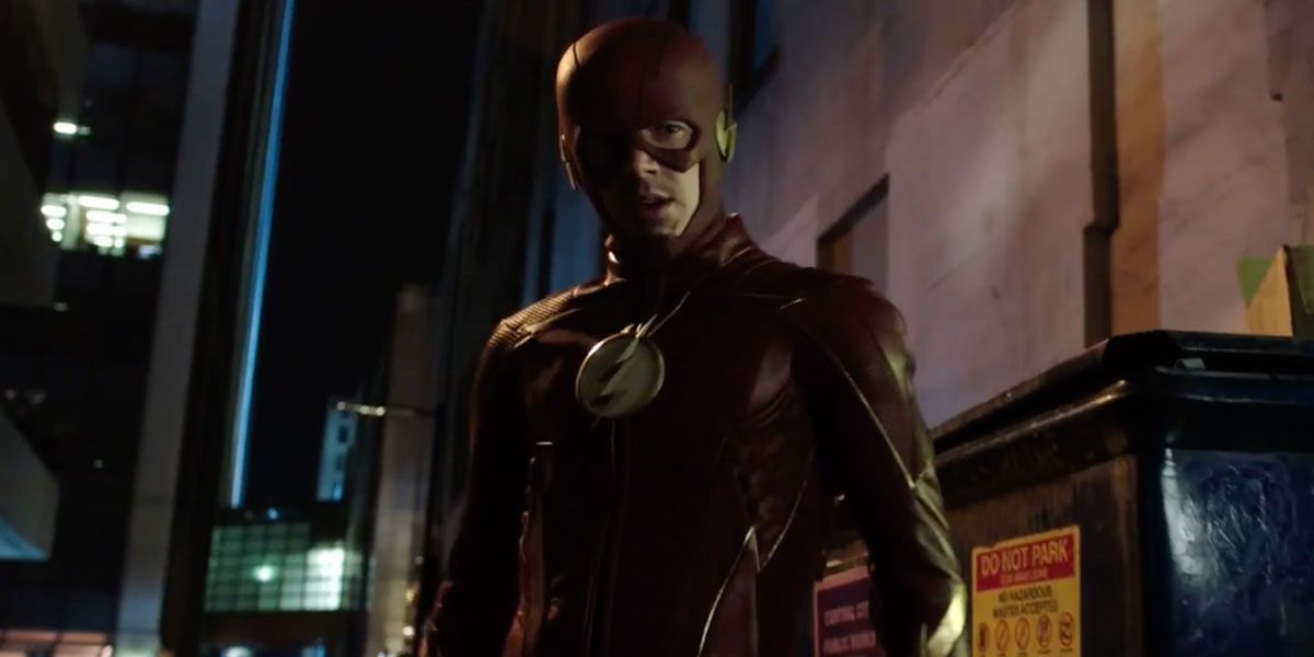 Barry สวมชุดใหม่ในโปรโมชัน 'Once and Future Flash'