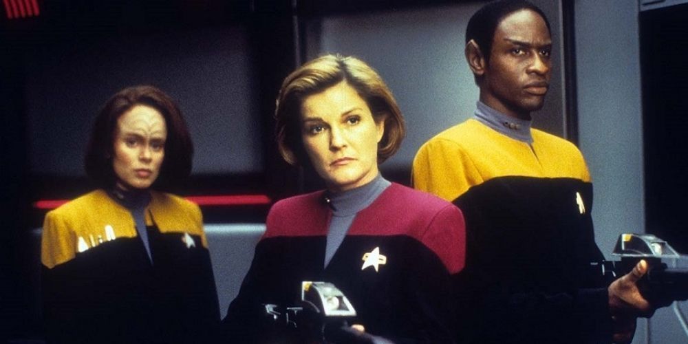 Zvezdne steze: Voyagerjeva kapitan Janeway je umrla smešno večkrat