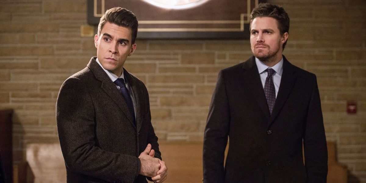 The CW's Arrow: Mengapa Prometheus Tetap Menjadi Penjahat TERBESAR Oliver Queen