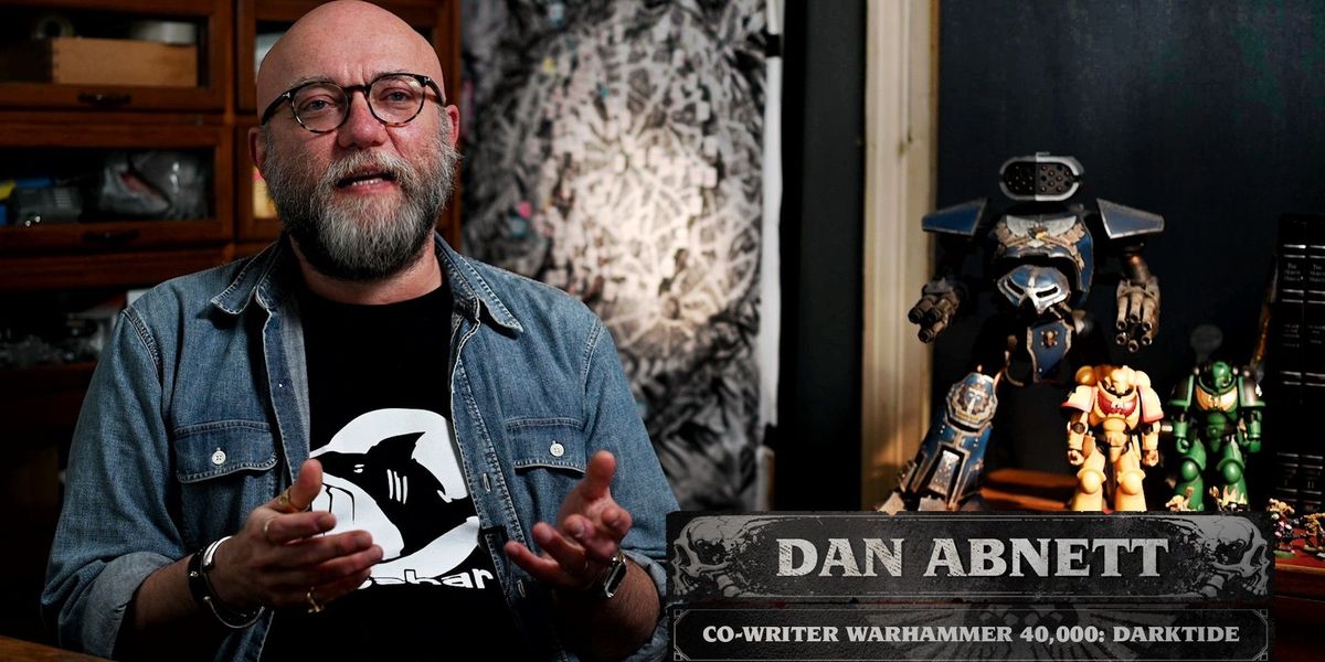 Warhammer 40.000: Darktide - Dan Abnett i Anders De Geer zadirkuju svoju igru ​​Grimdark