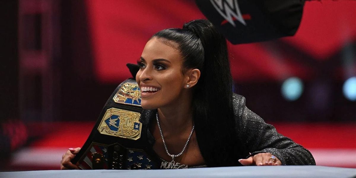 PRANEŠIMAS: WWE vėl pasirašė Zeliną Vega praėjus septyniems mėnesiams po jos išleidimo